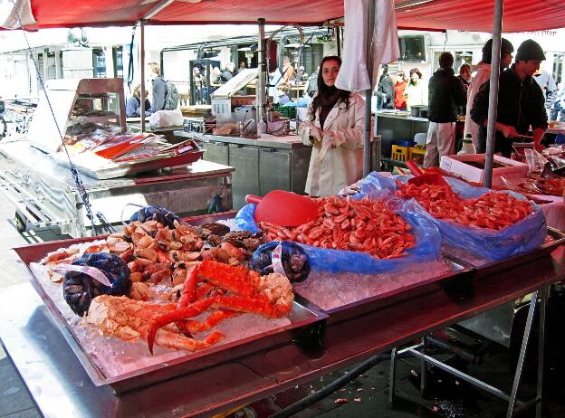 Meeresfrüchte auf dem Fischmarkt in Bergen, Norwegen
