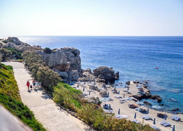 Weg zum Strand - Hotel Kalithea Horizon Royal Rhodos