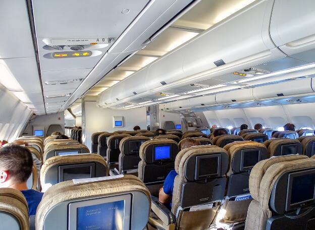 SWISS Airbus A340 Economy Class, Flug LX138  