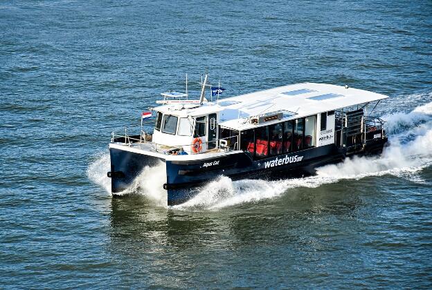 AQUA CAT (MMSI: 244810184) von Waterbus in Rotterdam, Niederlande