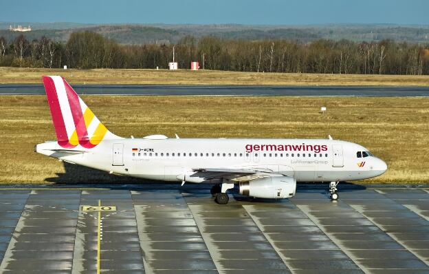 Airbus A319 von Germanwings (D-AGWE) in Dresden