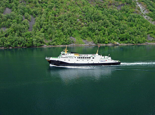 Fähre VEOY (IMO: 7368748) zwischen Geiranger und Hellesylt, Norwegen